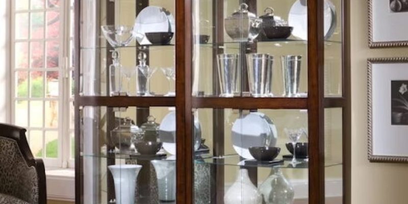 Pulaski Consoles, Curios, & Display Cabinets