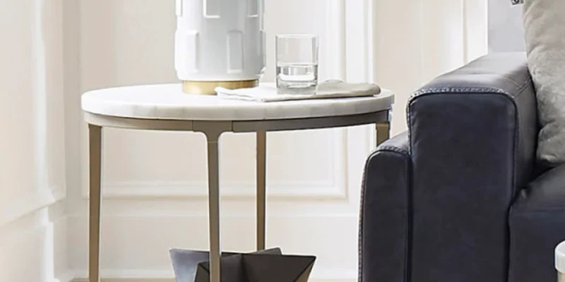 Pulaski Sofas and Loveseats