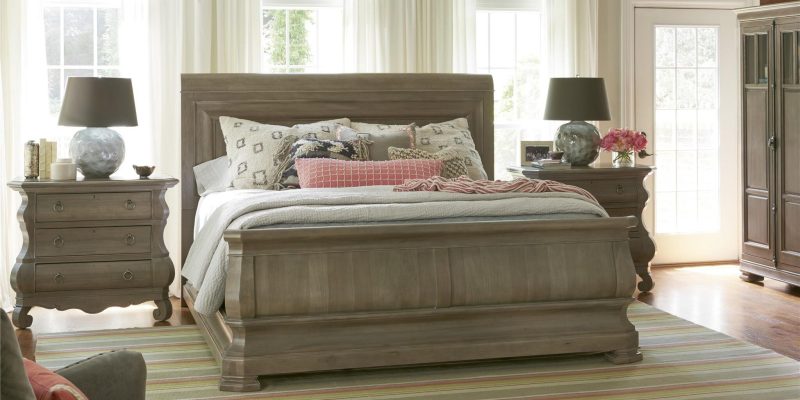 Universal Beds & Headboards