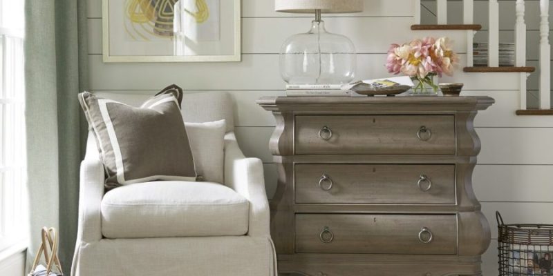 Universal Chairs and Ottomans