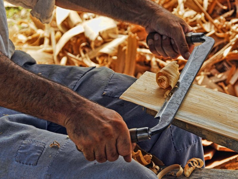 wood-working-2385634_1920